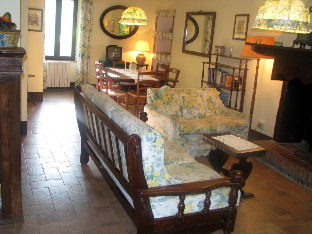 Castello Santa Cristina Villa Grotte di Castro Екстериор снимка
